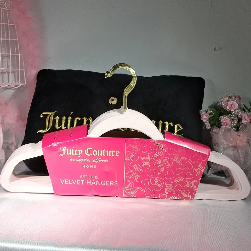 Juicy Couture Velvet Hanger No-Slip (12 Pack Full Size) NWT